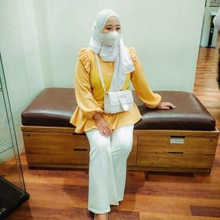 elysa_oktaviyanti
