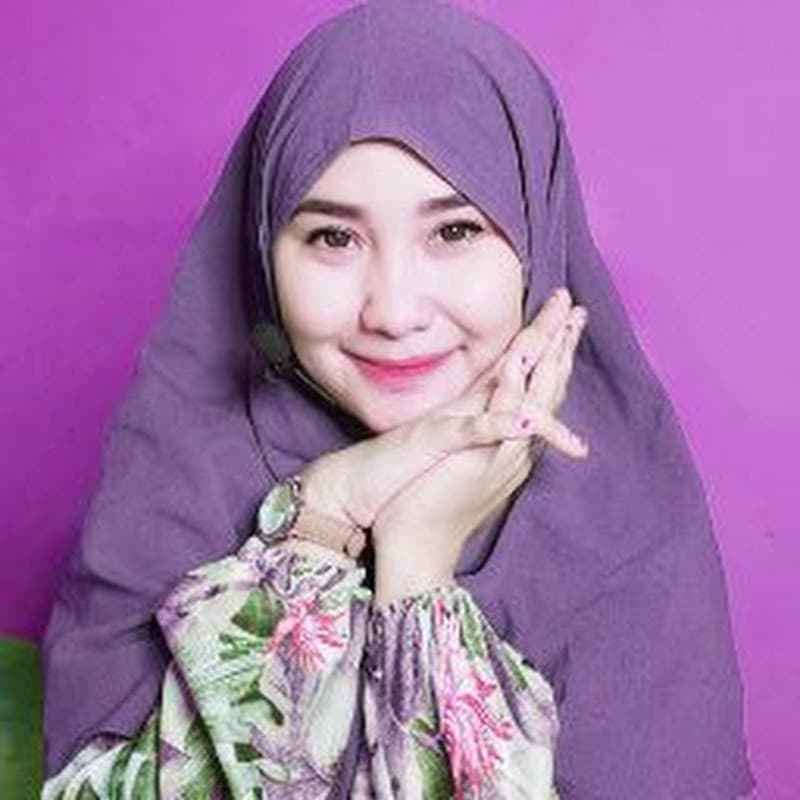 Ucy Binti Khrusni